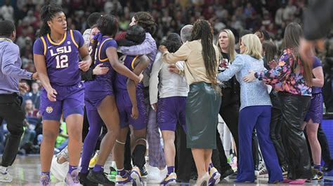 Kim Mulkey on 'ugly' fight that broke out between LSU-South Carolina