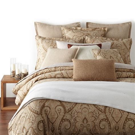 Ralph Lauren bedding for and exclusive and sophisticated bedroom