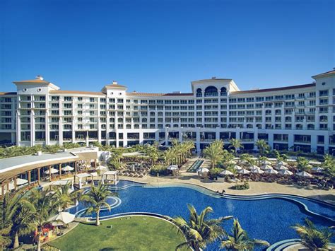 Waldorf Astoria Dubai Palm Jumeirah in United Arab Emirates - Room ...