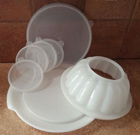 Vintage Tupperware Jel-N-Serve- Jello Mold 7 Piece Set 1970s in 2020 (With images) | Vintage ...