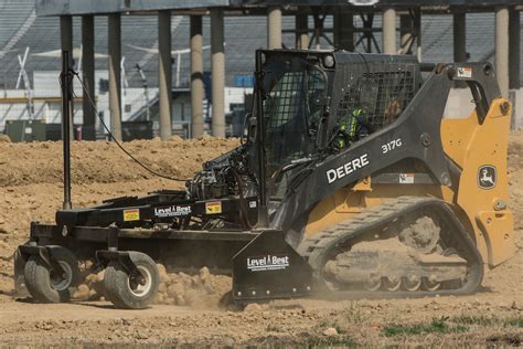 John Deere Releases New Grade Control Level Best® Box Blades for Skid Steers and Compact Track ...