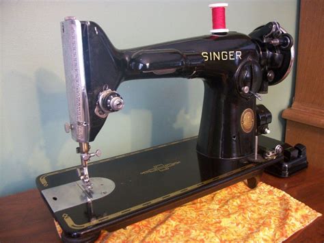 Singer 201 sewing machine GORGEOUS powerhouse scroll plate