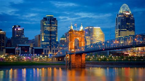 Visit Cincinnati Riverfront: Best of Cincinnati Riverfront Tourism | Expedia Travel Guide