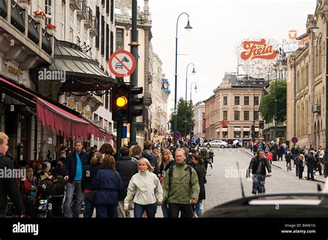 oslo street scene city norway norwegian capital city scandinavia ...