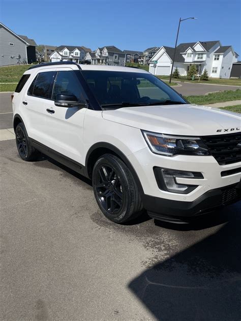 Ford Explorer Sport | Ford explorer sport, Ford explorer, White ford ...