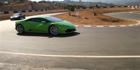 Lamborghini Huracan vs Ferrari 458 Italia