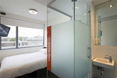 EASYHOTEL AMSTERDAM CITY CENTRE SOUTH - 2018 Prices, Hotel Reviews ...