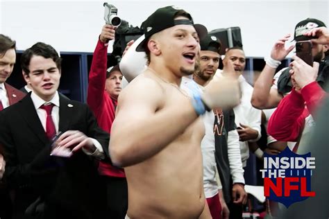 Patrick Mahomes Reacts to Shirtless Photo of His 'Dad Bod' Going Viral