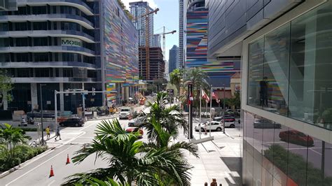 A Glimpse of Downtown Miami | Modern Cities