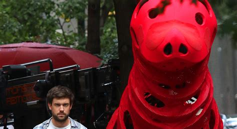 See Photos from ‘Clifford the Big Red Dog’ Live-Action Movie Set ...