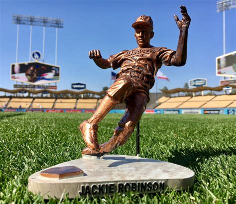 April 15, 2017 Los Angeles Dodgers - Replica Jackie Robinson Statue - Stadium Giveaway Exchange