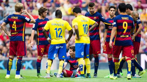 Lionel Messi Suffers Knee Injury, As Barca Snatch Narrow Win