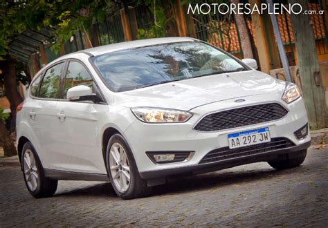 Ford Focus SE hatchback: Un compacto que apuesta a la seguridad; el confort y la tecnología ...