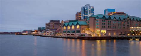 Downtown Halifax, Nova Scotia Hotel | Halifax Marriott Harbourfront Hotel