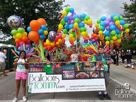 PARADE. BALLOONS BY TOMMY http://www.balloonsbytommy.com/gallery ...