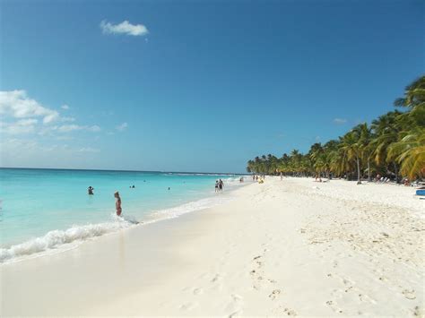 The Best Beachfront Bars In Santo Domingo