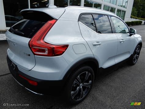 2020 Glacier Silver Metallic Volvo XC40 T5 Inscription AWD #134160775 Photo #2 | GTCarLot.com ...