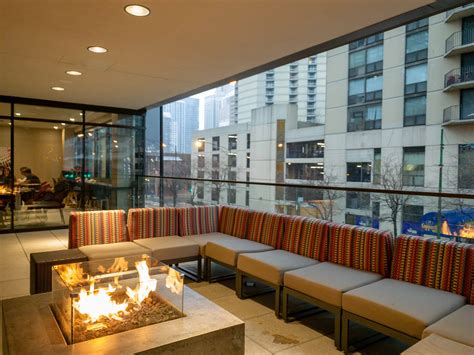 Home2 Suites by Hilton Chicago River North – Chicago Traveler