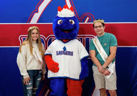 LLCC unveils mascot, introduces homecoming royalty