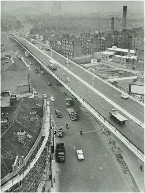 Hammersmith Flyover 1961 Hardly any cars, such a contrast to today ...