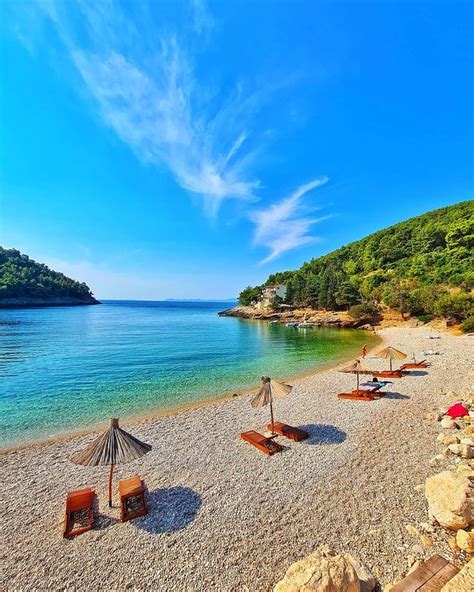 Uvala Luka Port 9 Resort, Croatia - Beach Guide, Info, Photos - BeachAtlas