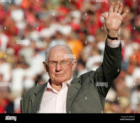 Hall of Fame QB Y. A. Tittle waves to the crowd at Monster Park in San ...