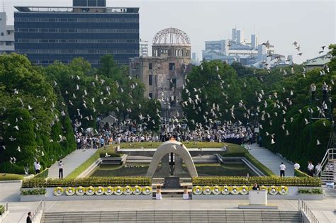 Photos: Hiroshima Atomic Bombing Memorial Service - Japan Real Time - WSJ