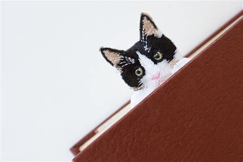 Cat Bookmarker / Black and White Cat - Etsy