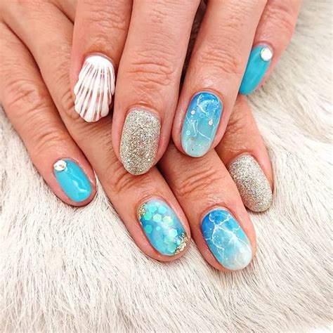 25 Breezy Beach Nail Designs to Try This Summer