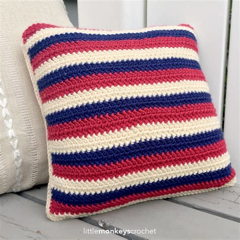 Americana Pillow (12″)