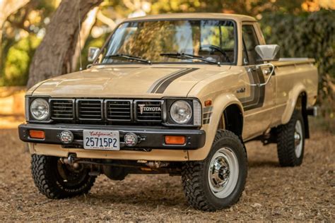 1980 Toyota Pickup 4x4 4-Speed for sale on BaT Auctions - closed on ...