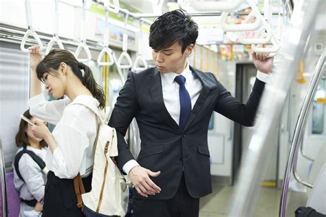 16 Etiquette Tips When Riding Trains In Japan | MATCHA - JAPAN TRAVEL WEB MAGAZINE In major ...