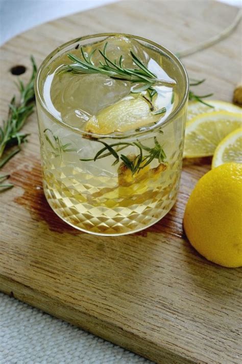 21 Best Gin Cocktails You Must Try