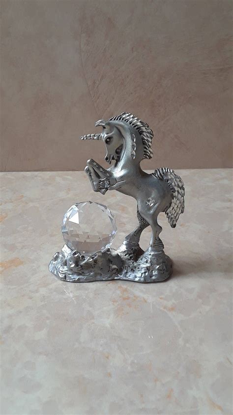 Animal Statues Home Decor, more image visit https://homecreativa.com ...