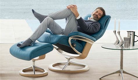 How to Select the Right Stressless Recliner - Sarasota Modern ...