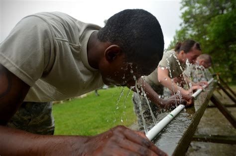 DVIDS - Images - MP units undergo pepper spray training [Image 23 of 25]