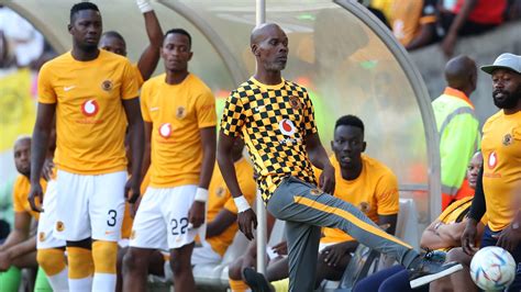 Zwane: Kaizer Chiefs shirt might be weighing heavily on some Amakhosi players | Goal.com Nigeria