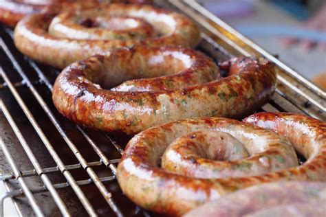 Bratwurst Trivia, Buying Guide & More | TexasRealFood