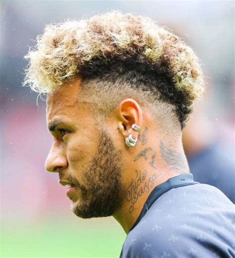 Pin de frzsjr em Neymar jr. ️ ️ | Neymar jr, Fotos de futebol, Caras do futebol