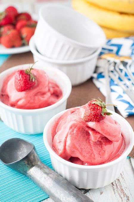 Strawberry Frozen Dessert | 3 Ingredients | 5 Minutes