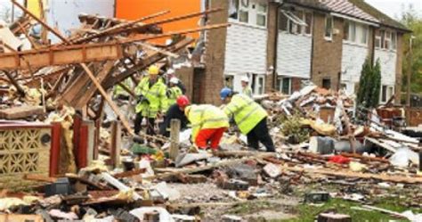 Manchester gas explosion victims receive six-figure payout | The Irish Post