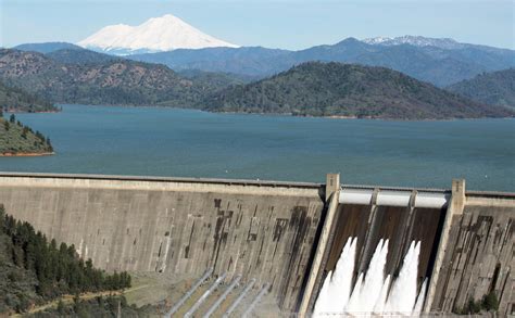 Shasta Dam with Shasta Lake and Mt Shasta in the background | Shasta dam, Shasta lake, Lake