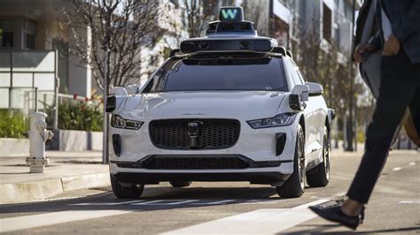 Waymo introduces its 5th Generation Waymo Driver on a Jaguar I-PACE ...