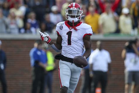 Georgia Football: Class Ranked PFF's Top 10 True Freshman Class of 2019 ...