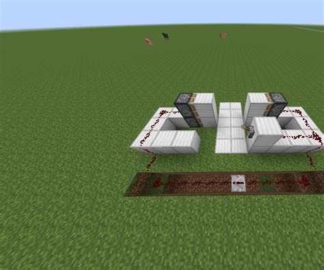 Minecraft Redstone 2x2 Piston Door : 4 Steps - Instructables