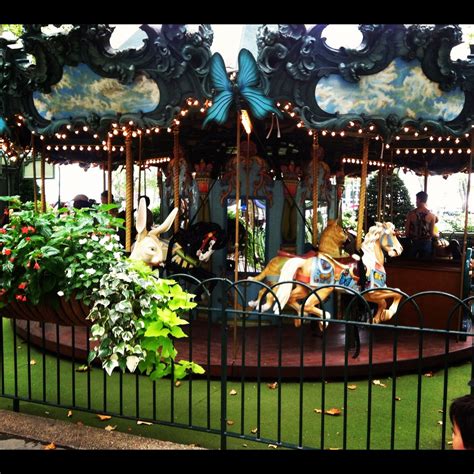 Bryant park carousel | Bryant park, Park, Carousel