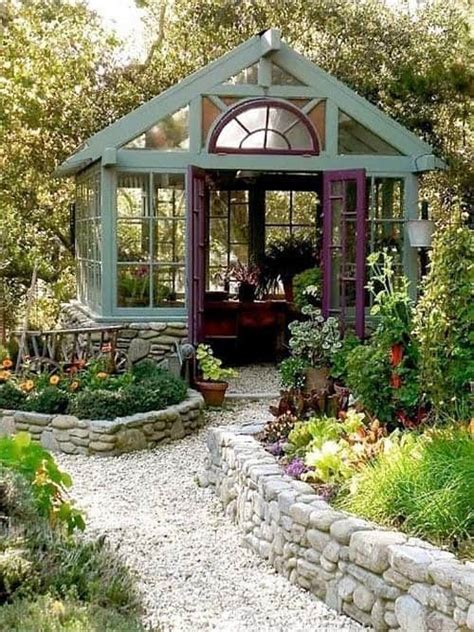 40 Simply amazing garden shed ideas