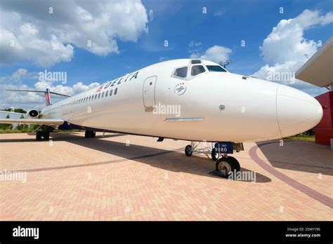 Delta Airlines McDonnell Douglas DC-9-50 preserved at the Delta Flight ...