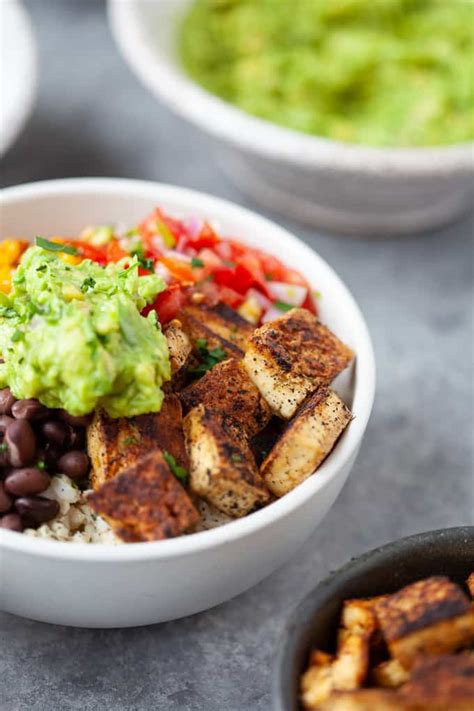 Chipotle Inspired Vegan Burrito Bowl | Kara Lydon