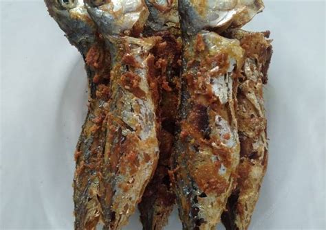 Resep Ikan Goreng Ketumbar oleh Hasni - Cookpad